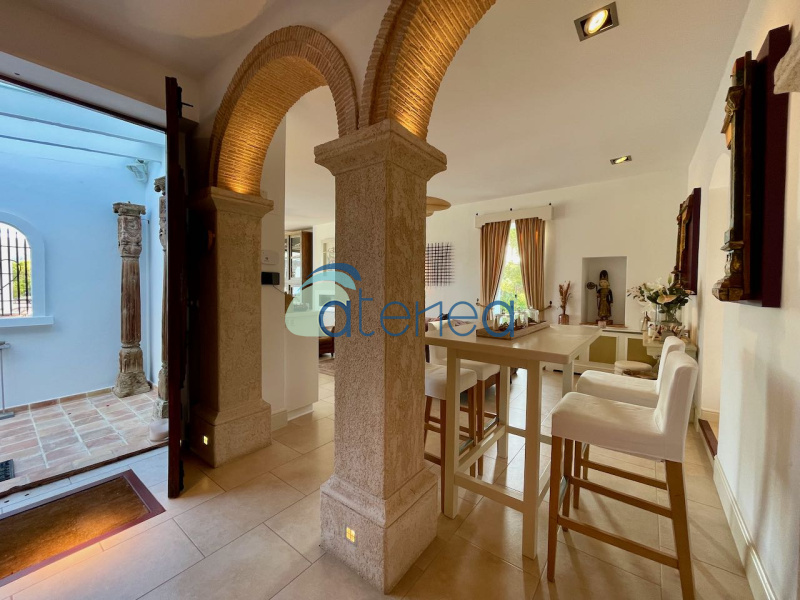 finca rústica encanto elegancia lujo Altea playa mar montaña casa alojamiento 