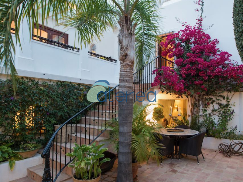 finca rústica encanto elegancia lujo Altea playa mar montaña casa alojamiento 